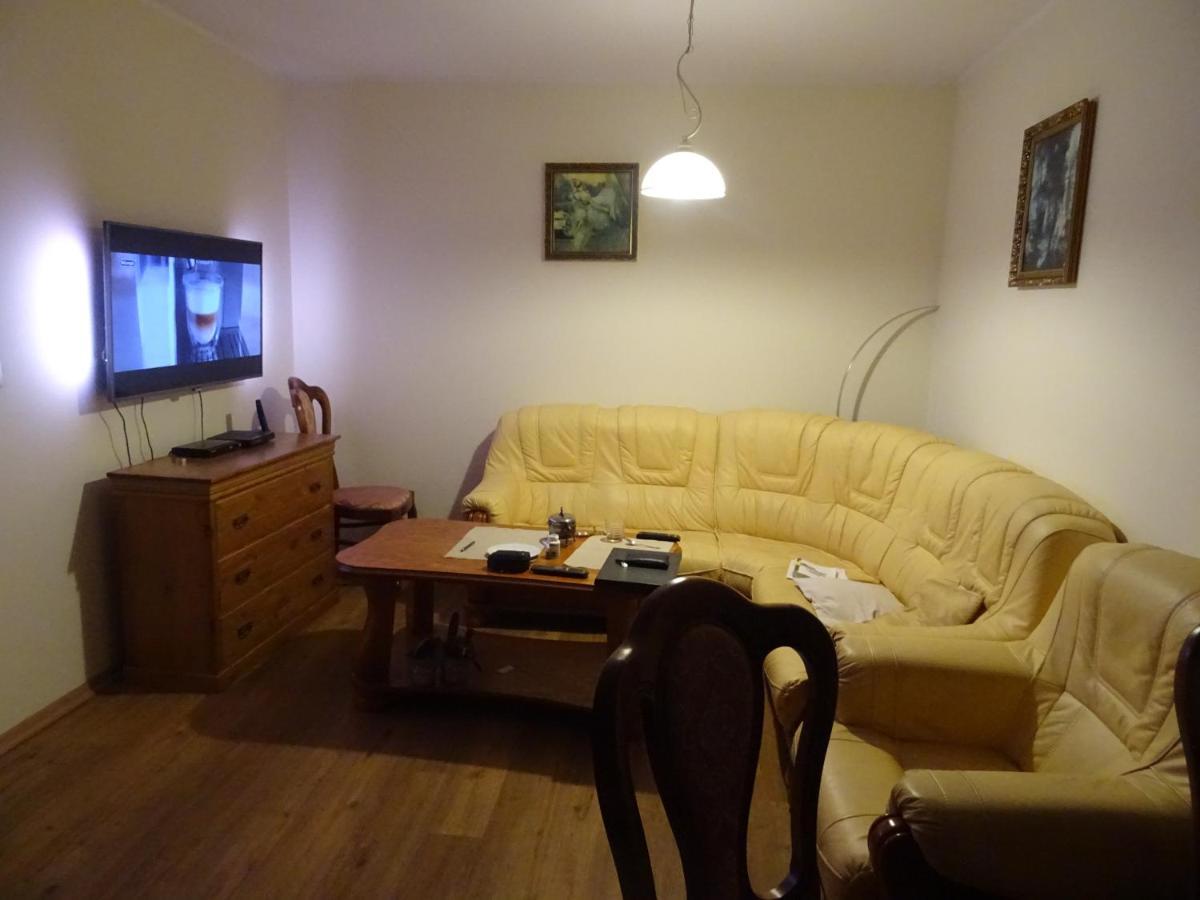 Ferienwohnung Apartament W Centrum, Garaz I Jakuzzi W Cenie Breslau Exterior foto