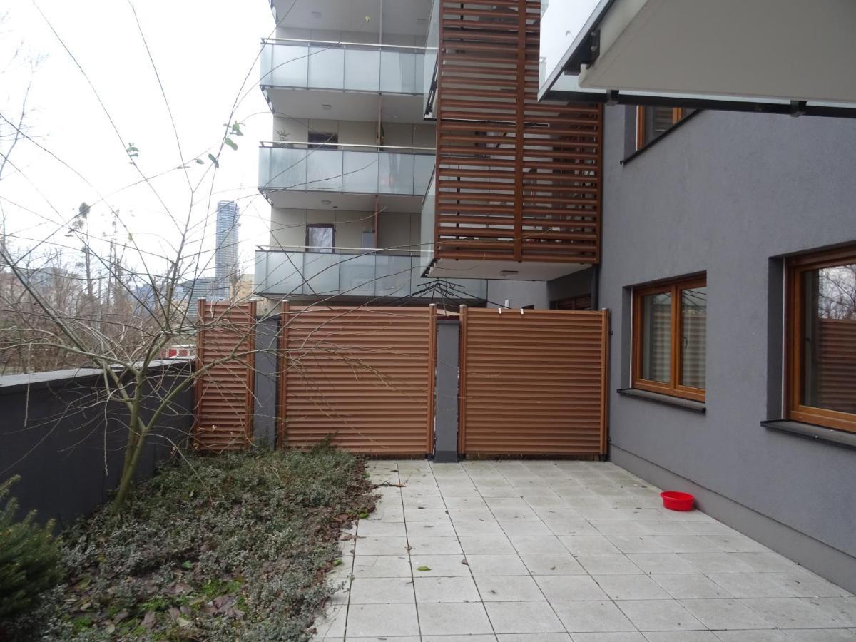 Ferienwohnung Apartament W Centrum, Garaz I Jakuzzi W Cenie Breslau Exterior foto